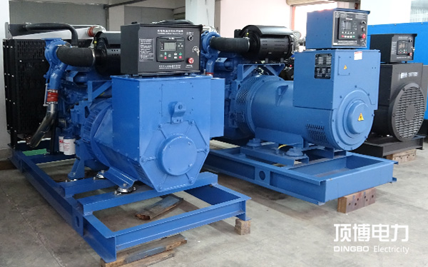 穩(wěn)定電力的新選擇：頂博柴油發(fā)電機組高效應(yīng)對暴雨、干旱等極端天氣